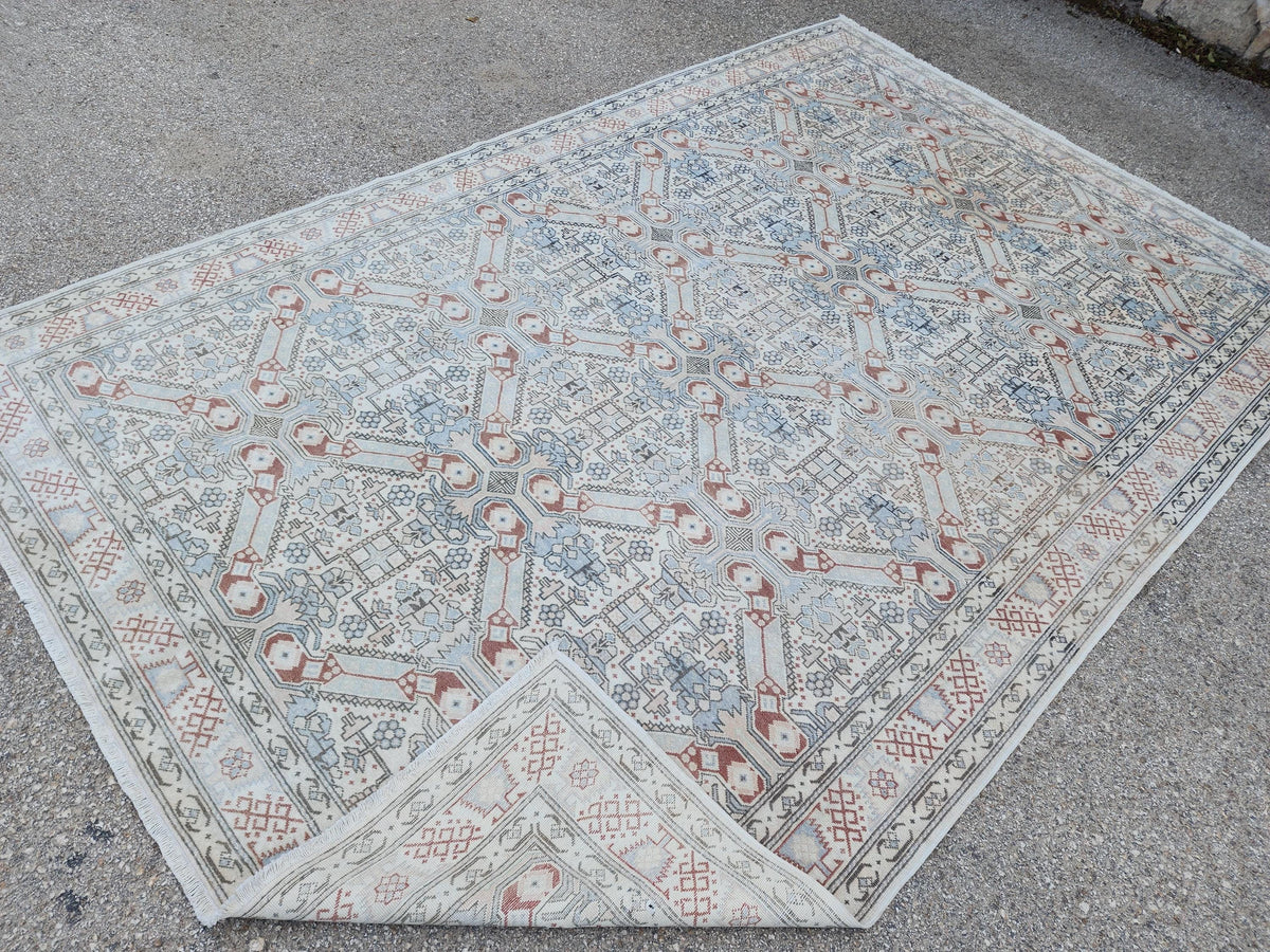 6x9 Neutral Turkish Rug: Geometric Wool & Cotton, Rustic Dining Room Decor
