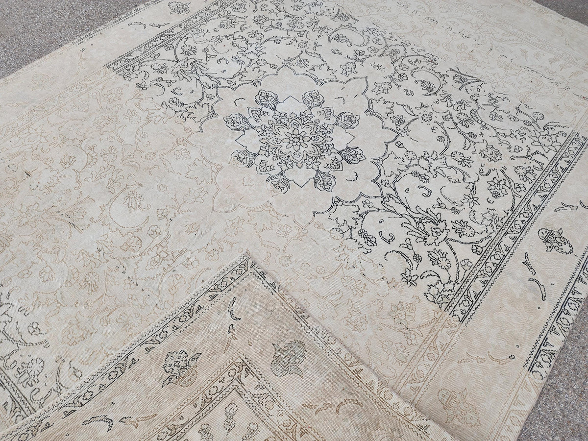 Beige Vintage Rug, 9×12, Hand-Knotted Oriental, Traditional Turkish Living Room Carpet