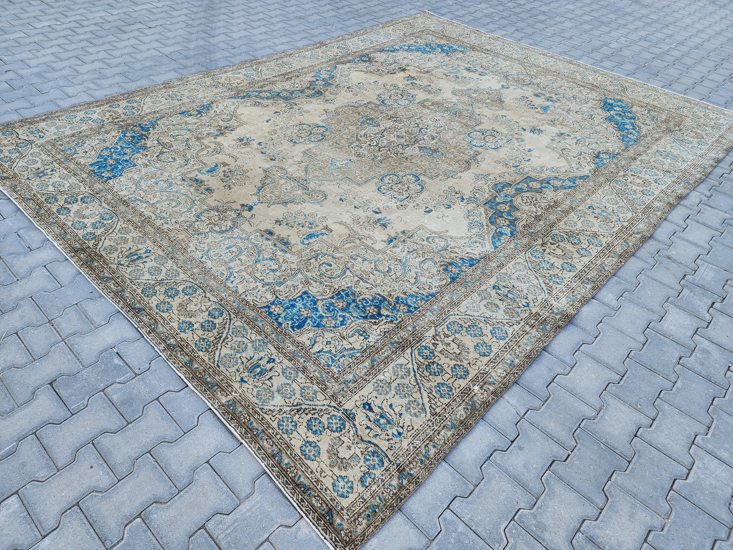 Brown Blue Vintage Rug 9x13 ft - sku1275