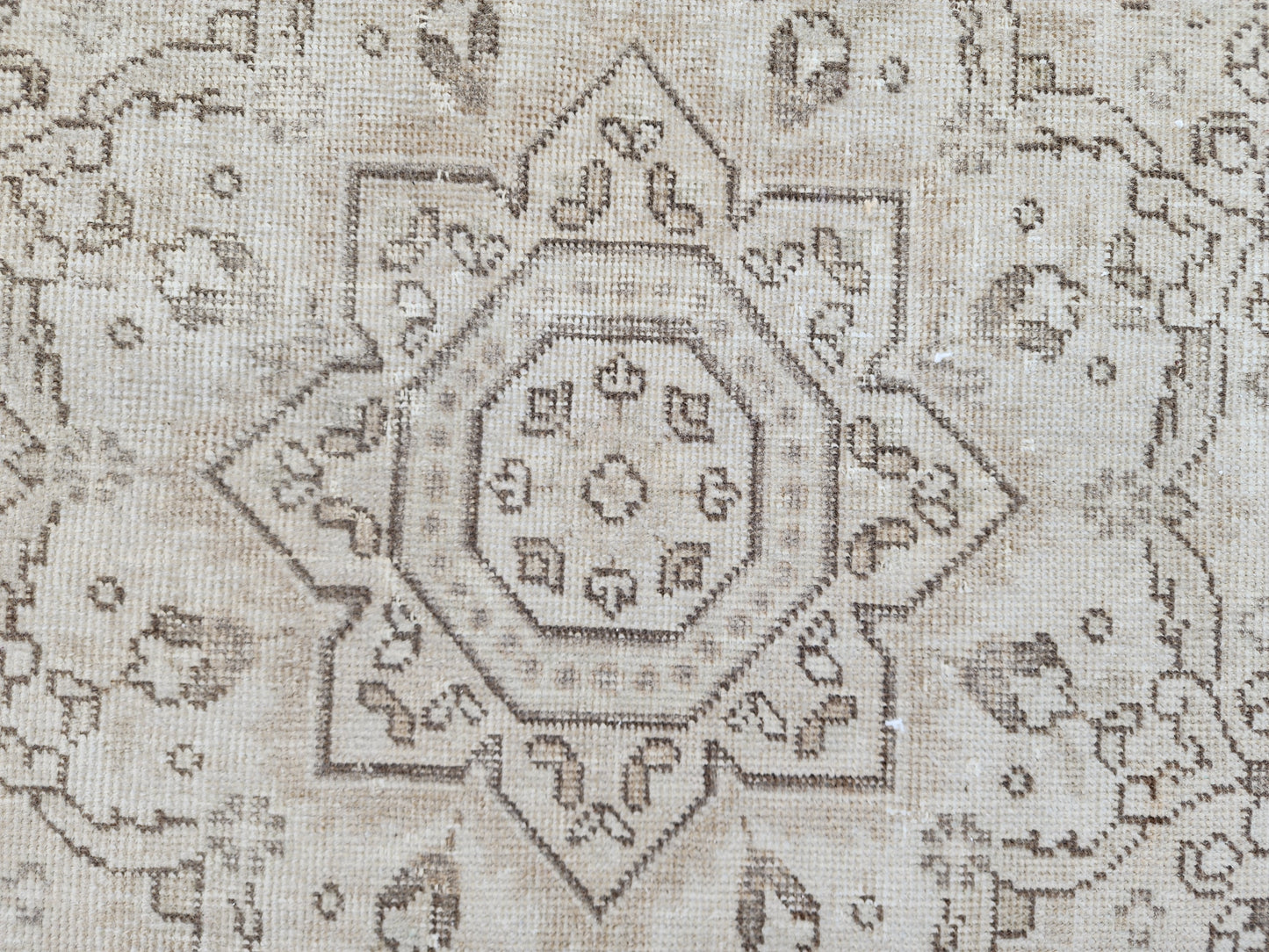 Vintage Wool 10x13 ft - sku1276