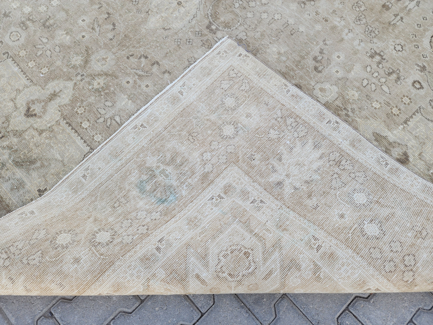 Vintage Wool 10x13 ft - sku1276