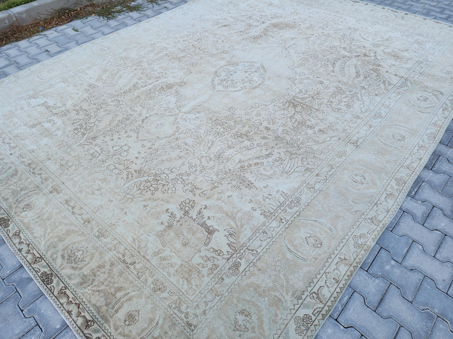 Vintage Neutral Large Rug 10x13 ft - skua216