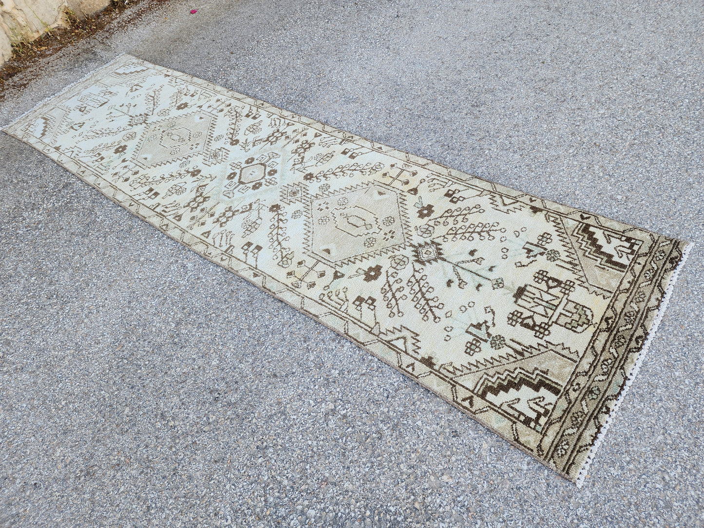 Soft Neutral Runner Rug 2x9 - sku1942