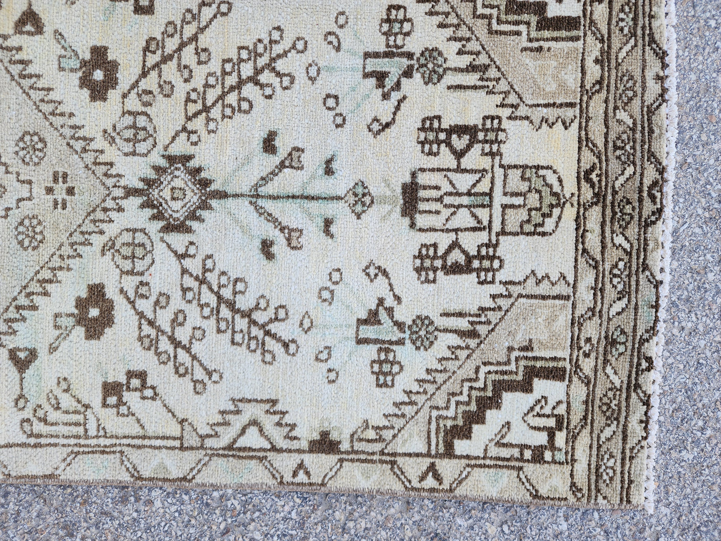 Soft Neutral Runner Rug 2x9 - sku1942