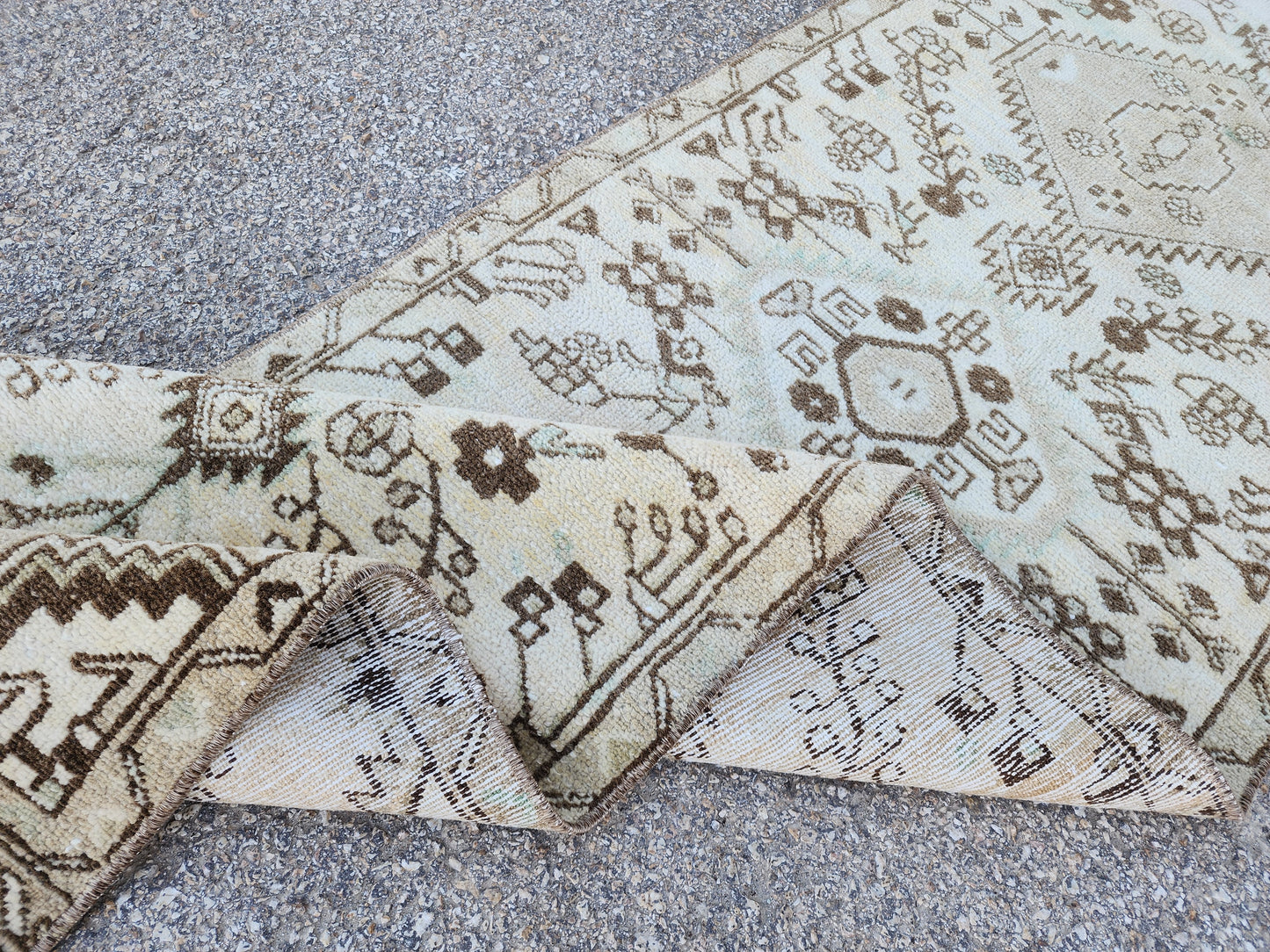 Soft Neutral Runner Rug 2x9 - sku1942