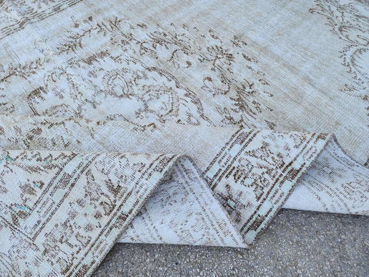 6x9 Vintage Rug, Turkish Hand Made, Oushak Medallion Design, Eco Friendly