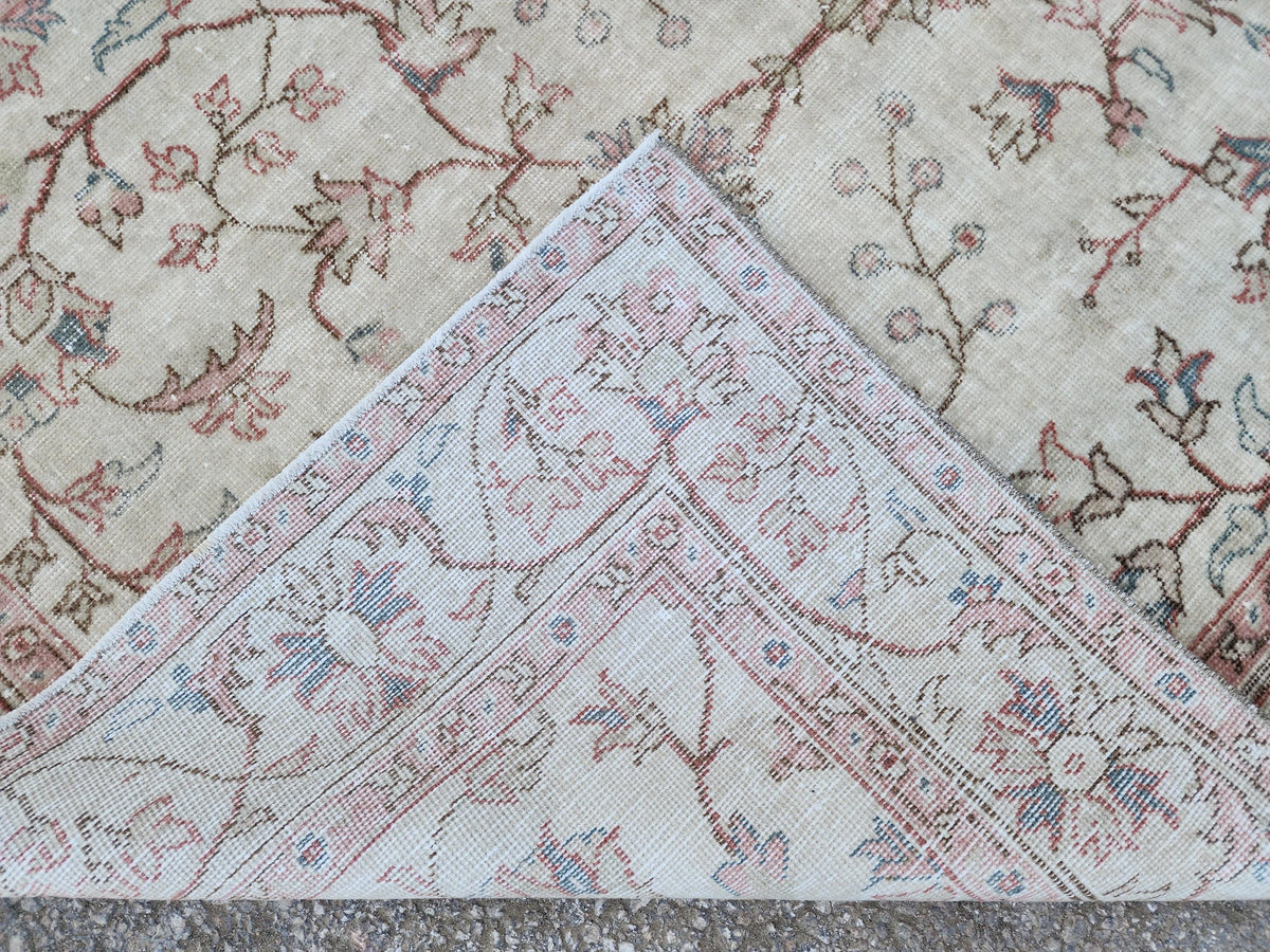 Handwoven Oushak Wool Rug 5×8 Neutral Beige Turkish Area Rug