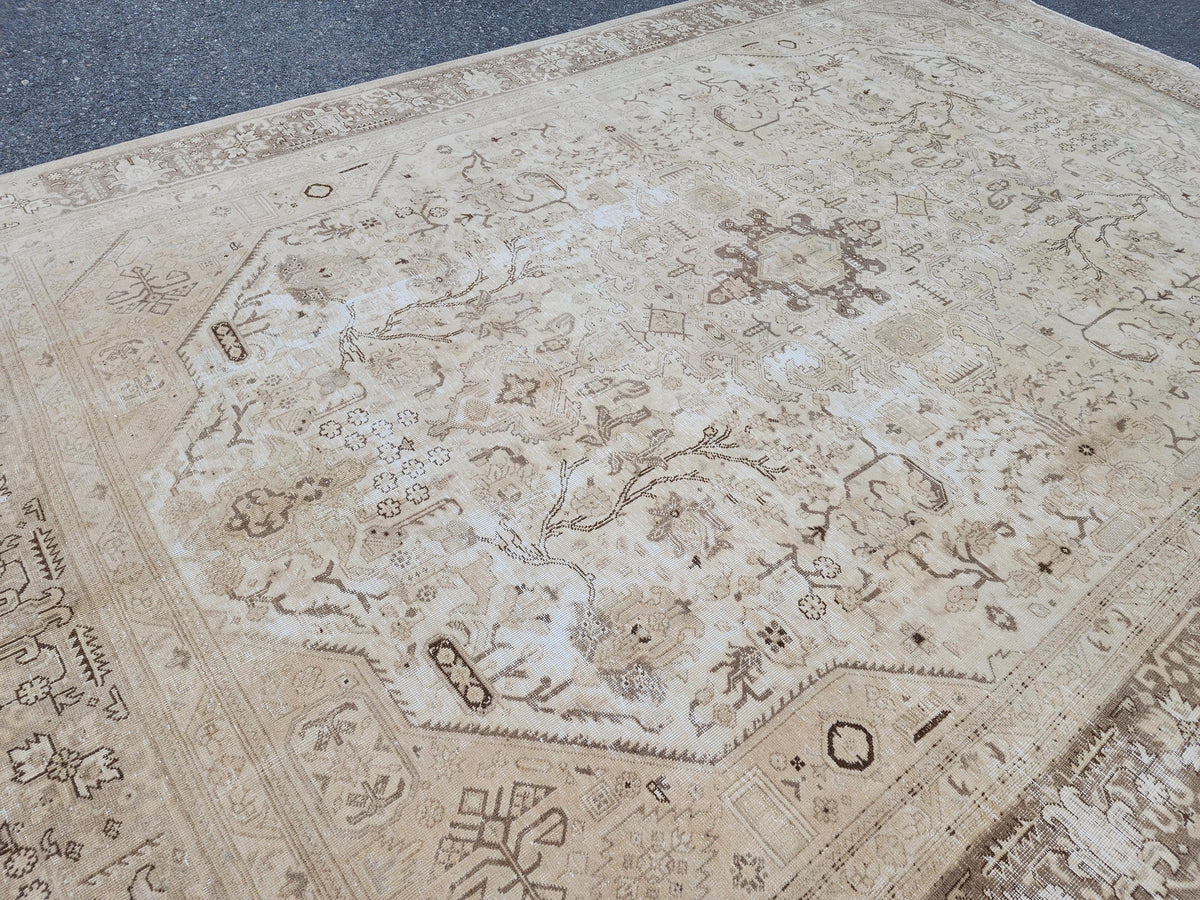 8x12 Neutral Heriz Area Rug, Hand Knotted Up Cycled Wool, Living Room Bohemian Decor