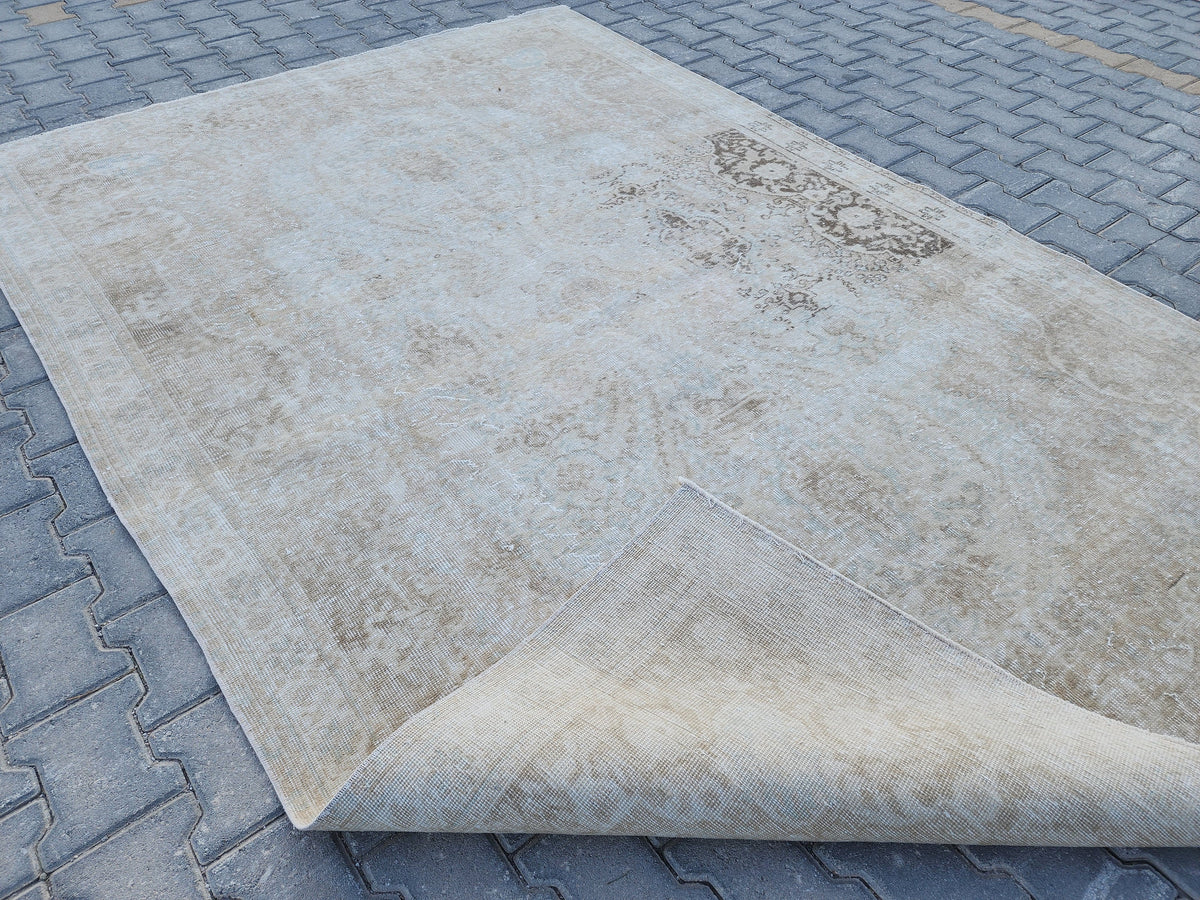 6x9 Vintage Oushak Rug: Beige Wool Oriental Rug