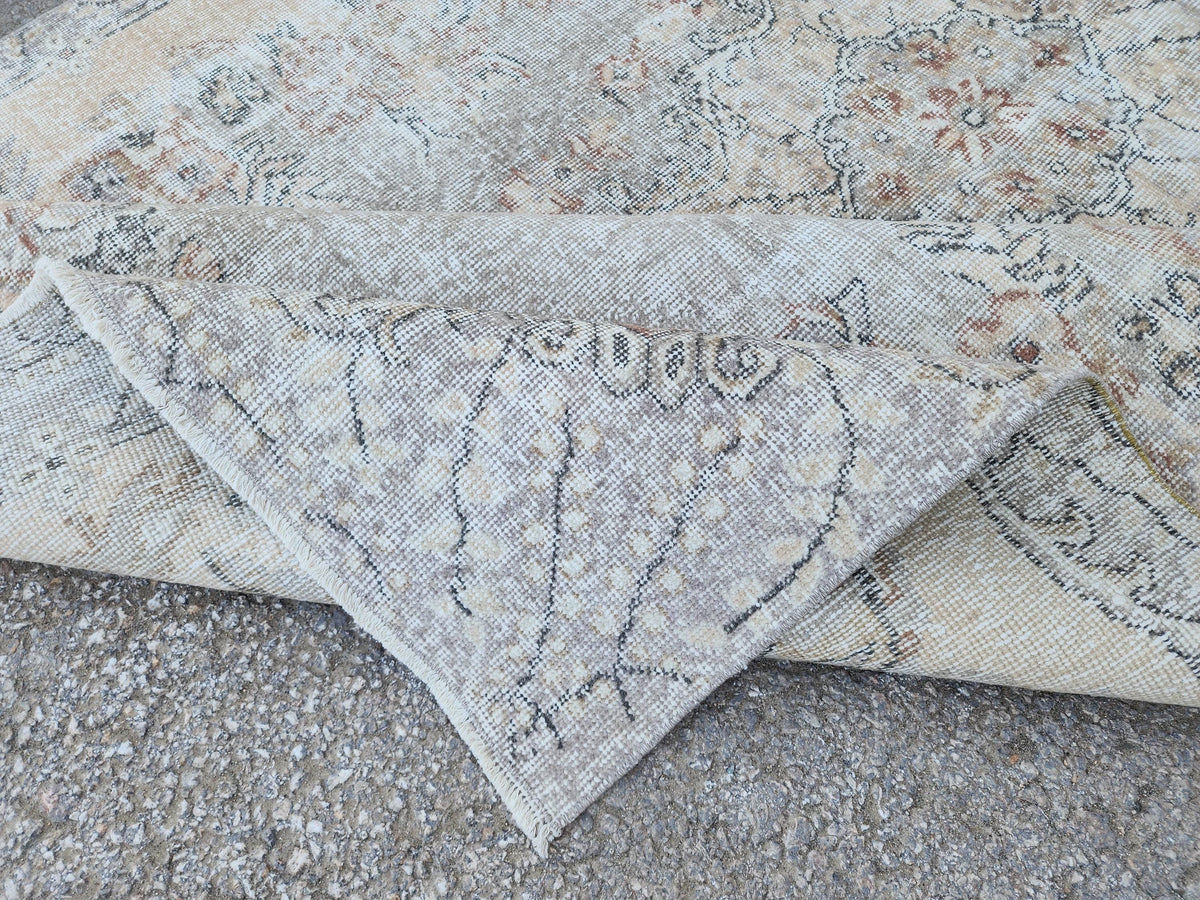 Neutral Oushak Rug 5x9: Turkish Hand Knotted, Dining Room Decor