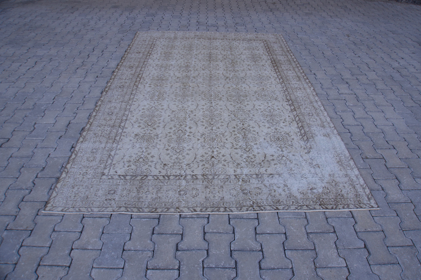 Vintage Wool Isparta Rug 7x10ft - sku87