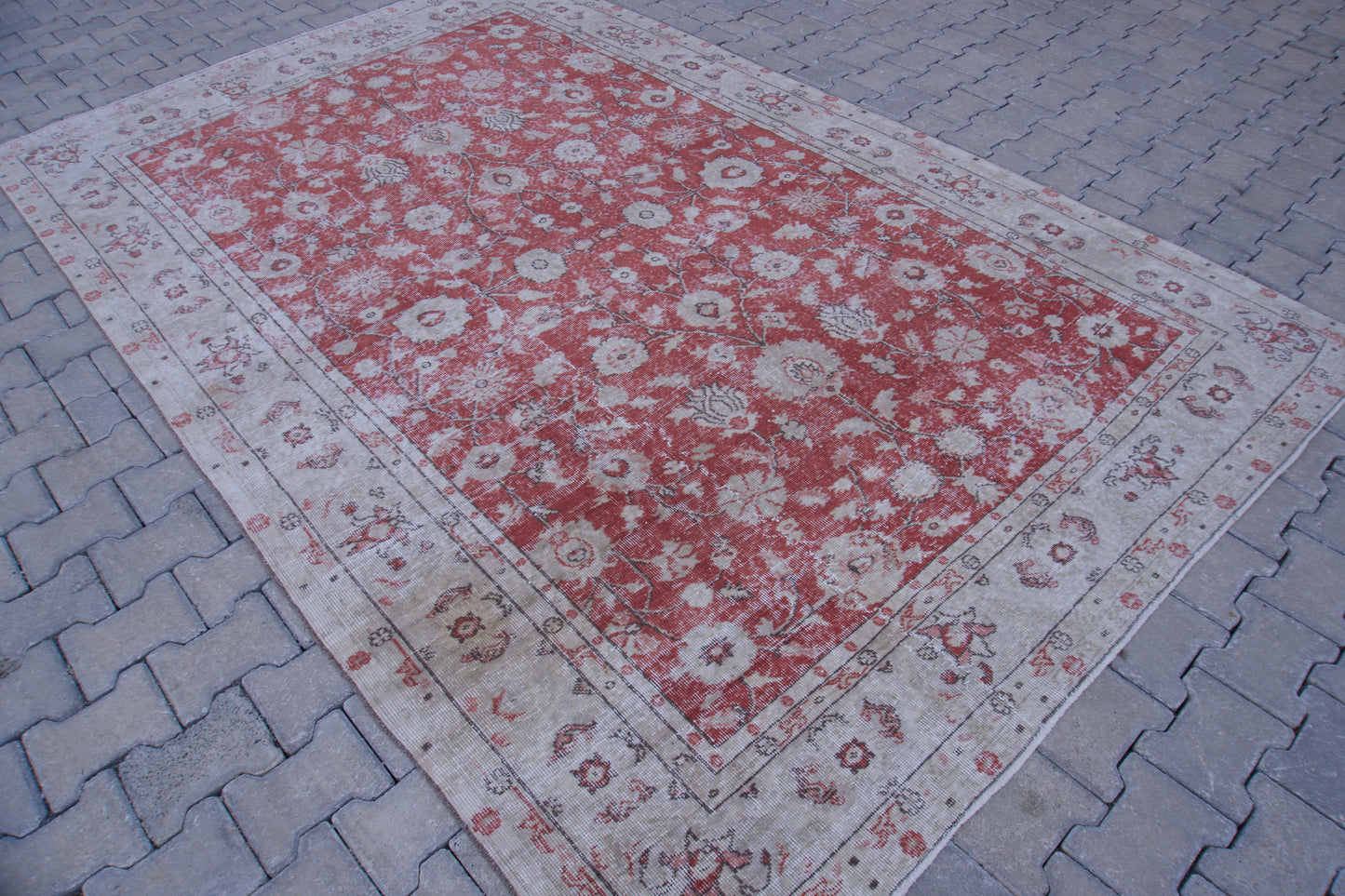 Vintage isparta rug 7x10 ft - sku83