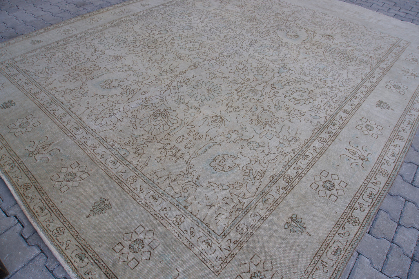Vintage Rug Large 10x12 ft- sku2035