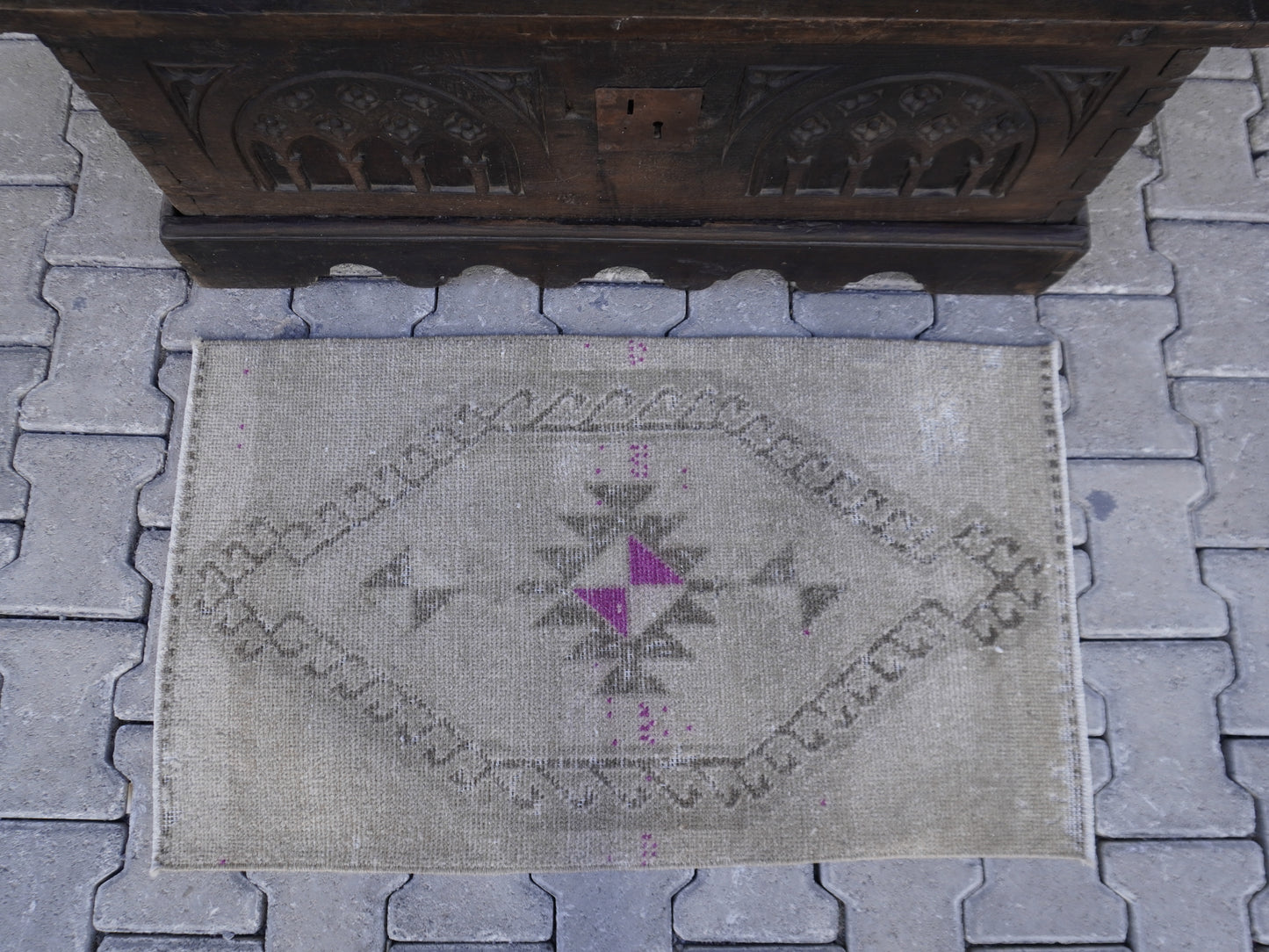 Wool Hand Knotted Doormat 2x3- skuy18