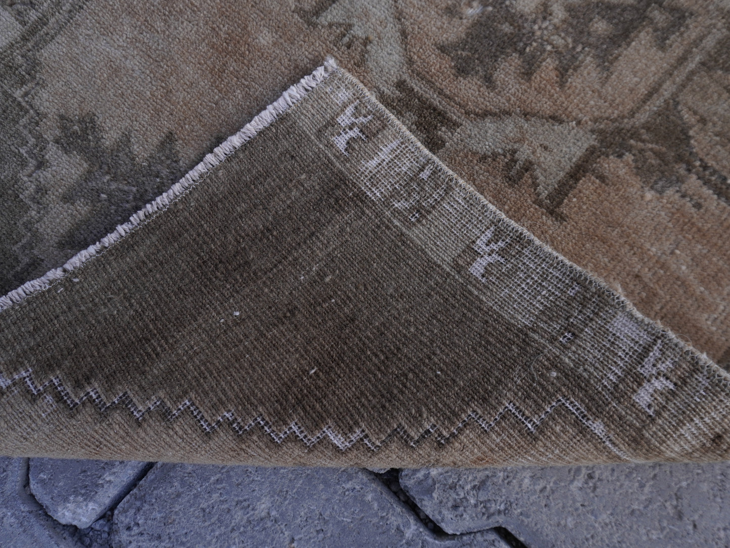Wool Hand Knotted Rug 2x3 ft - sku21