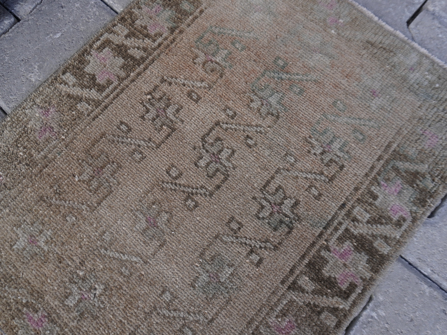 Hand Knotted Doormat 2x3 ft - skuy33