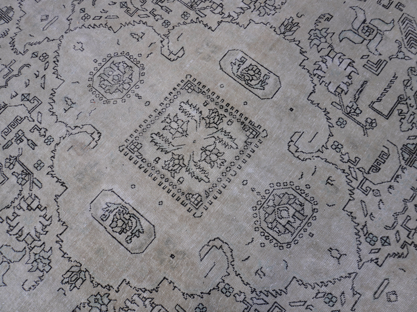 Vintage Area Wool Rug 10x13 ft - sku2013