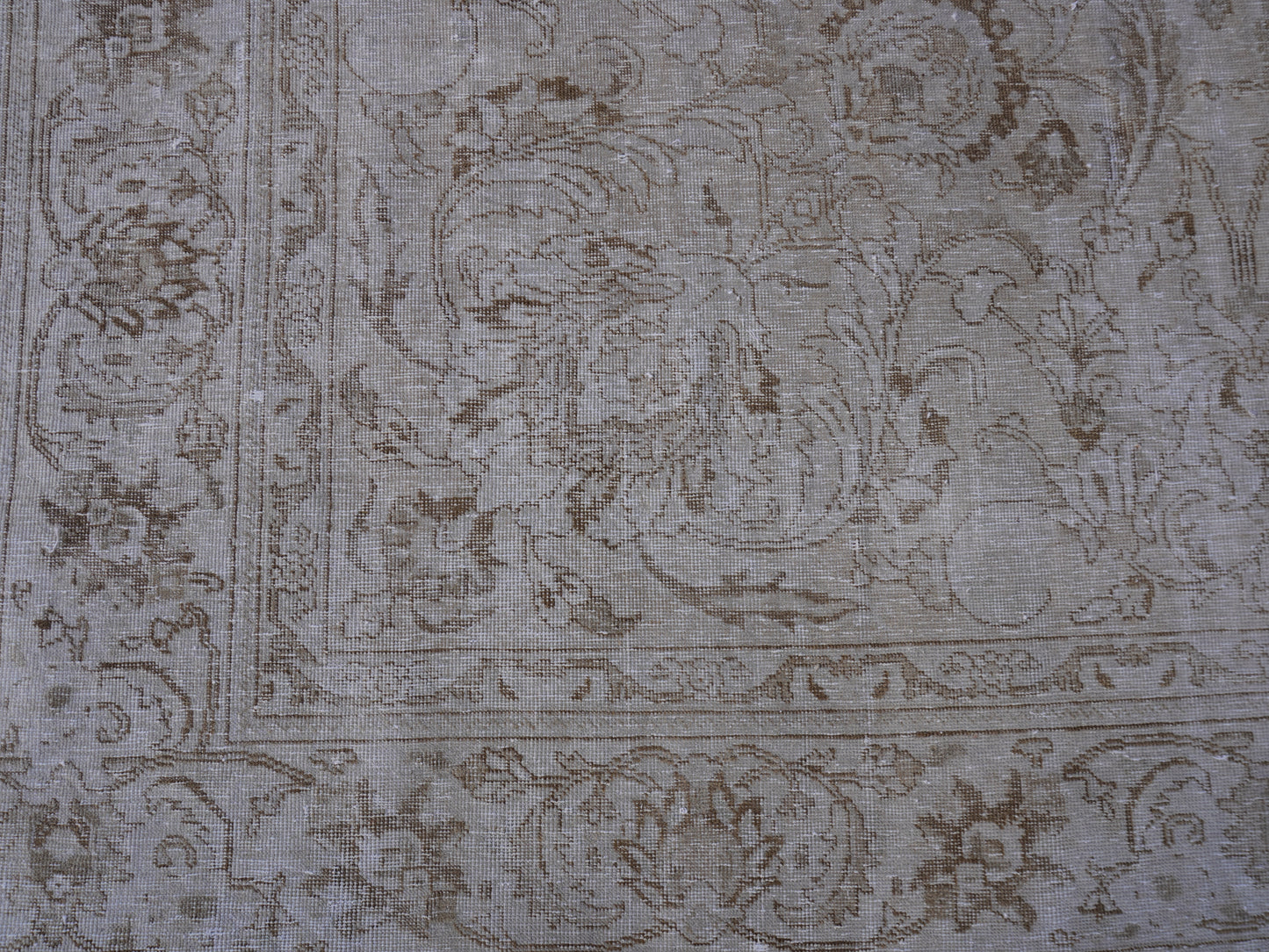 Vintage Neutral Area Rug 9x13 ft - sku2016