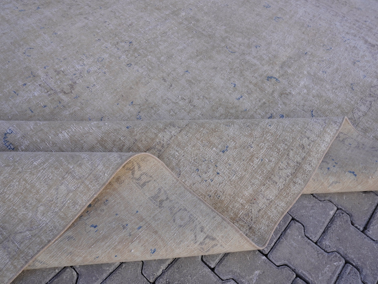 Vintage Large Wool Rug 9x12 ft - sku2024