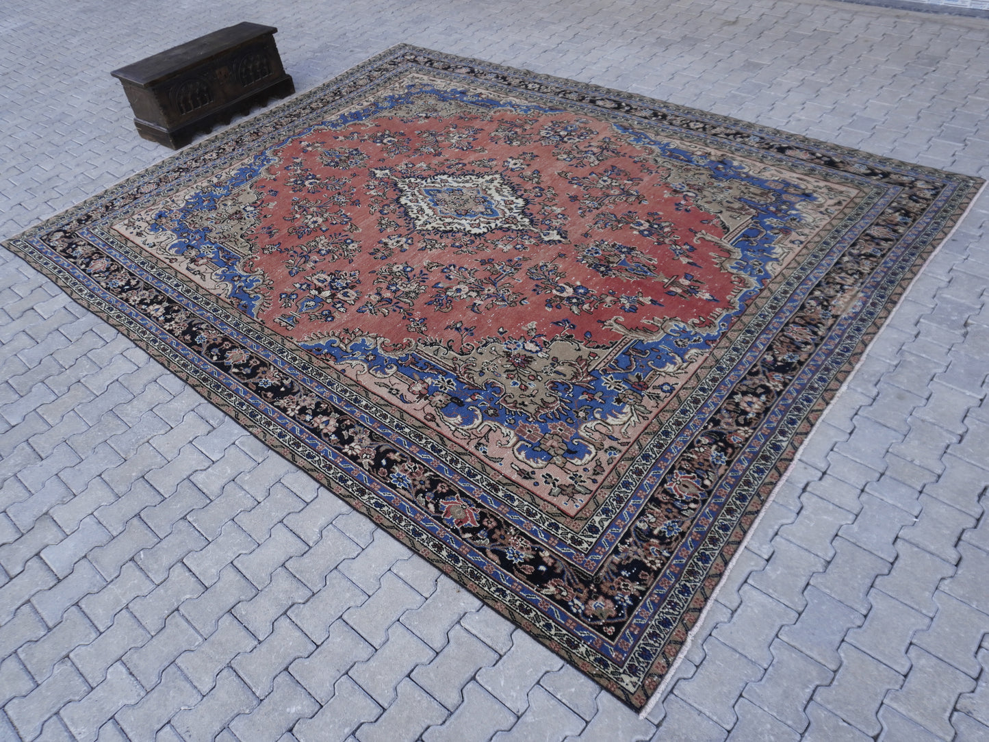 Wool Vintage Large Rug 10x13 ft - sku2052