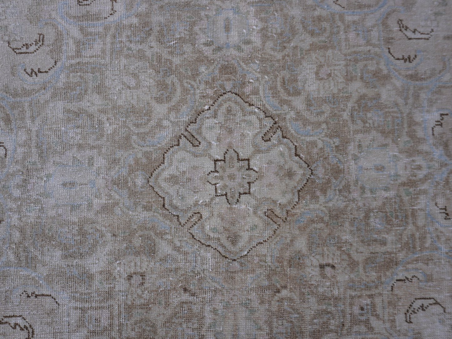 Neutral Large Area Rug 9x12 - sku2031