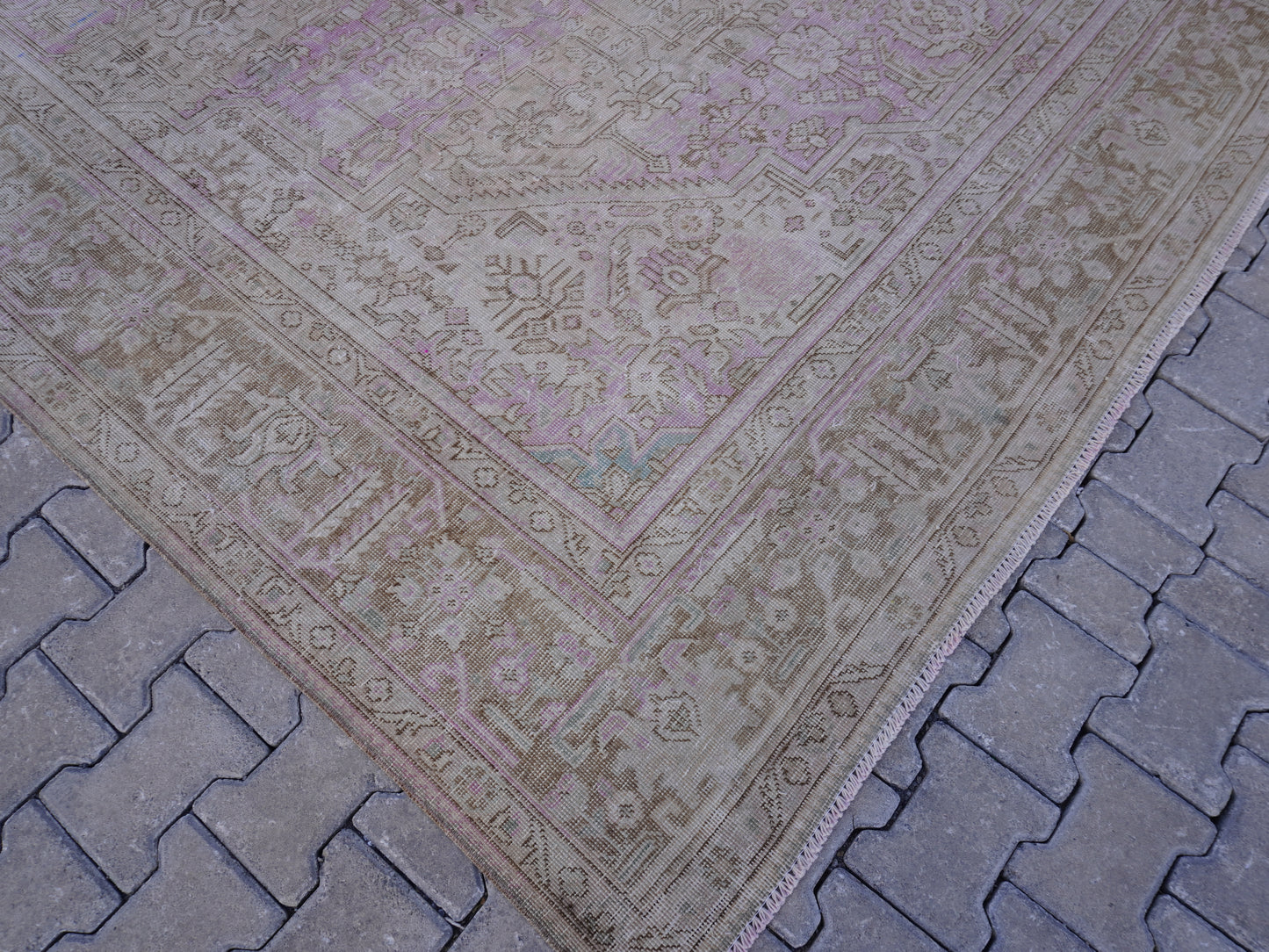Oversize Neutral Wool Rug 10x12 - sku2036