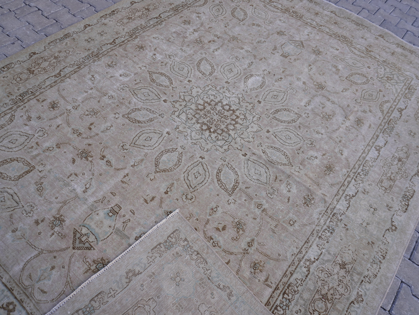 Vintage Large Area rug 8x11 - sku2006