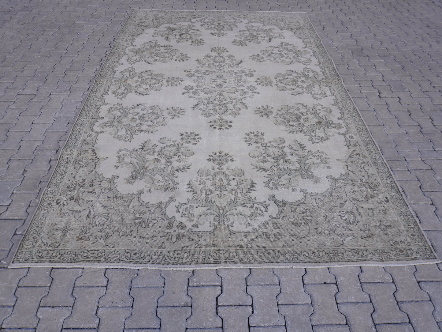 Vintage Turkish Large Rug 8x12 ft - sku224