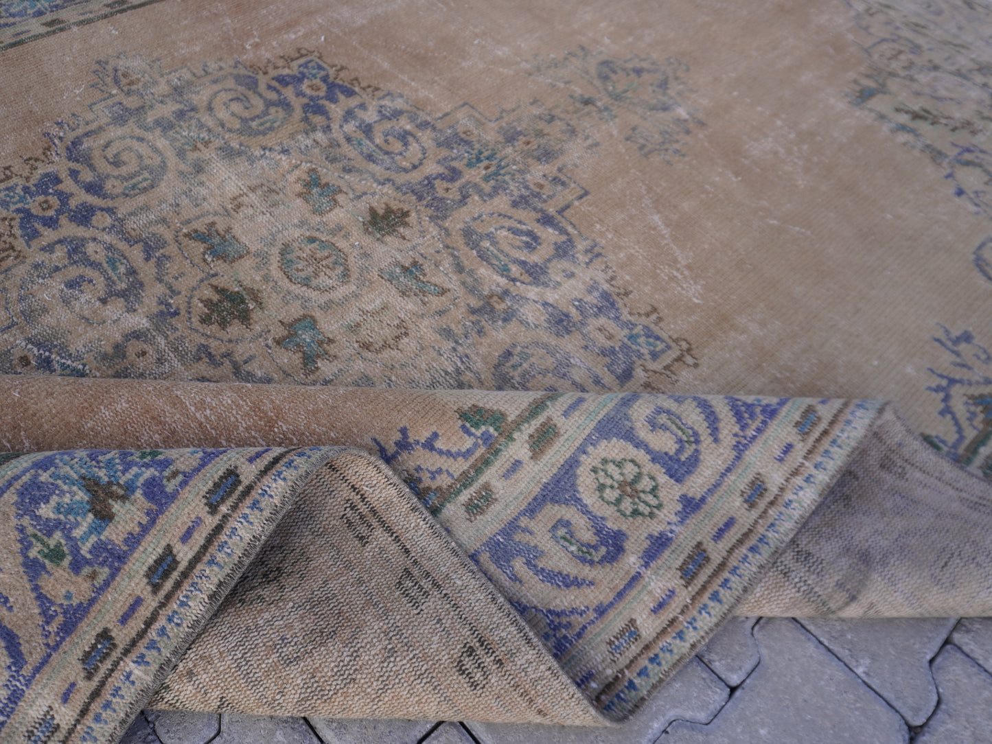 Turkish Area rug 6x9 ft - sku155