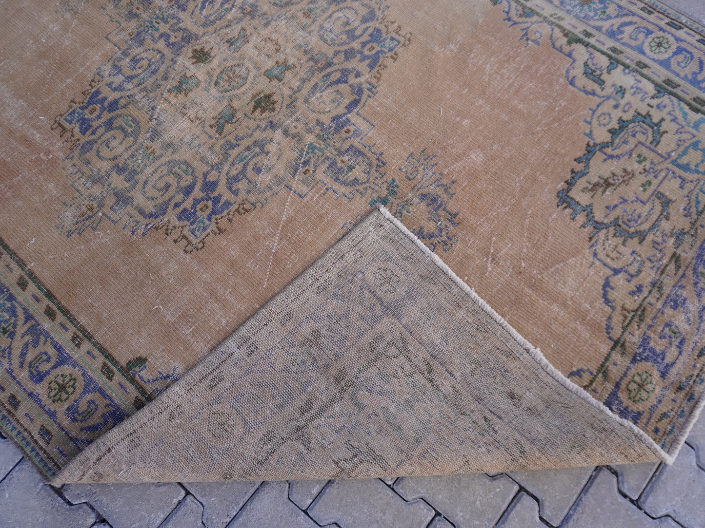 Turkish Area rug 6x9 ft - sku155