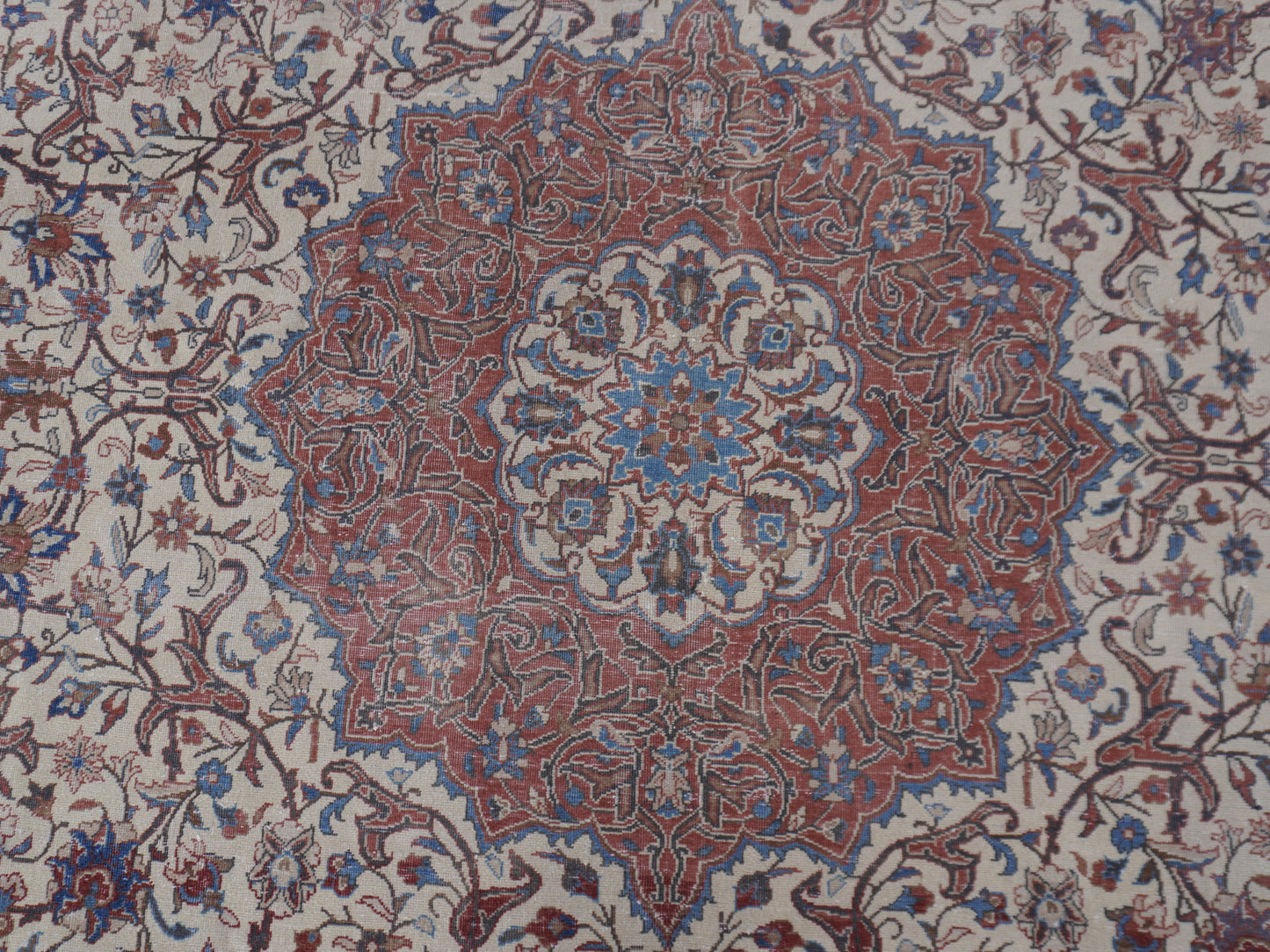 Vintage Oversized Rug 9x12 ft - sku1715
