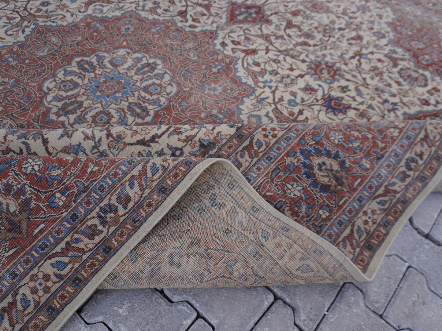 Vintage Oversized Rug 9x12 ft - sku1715