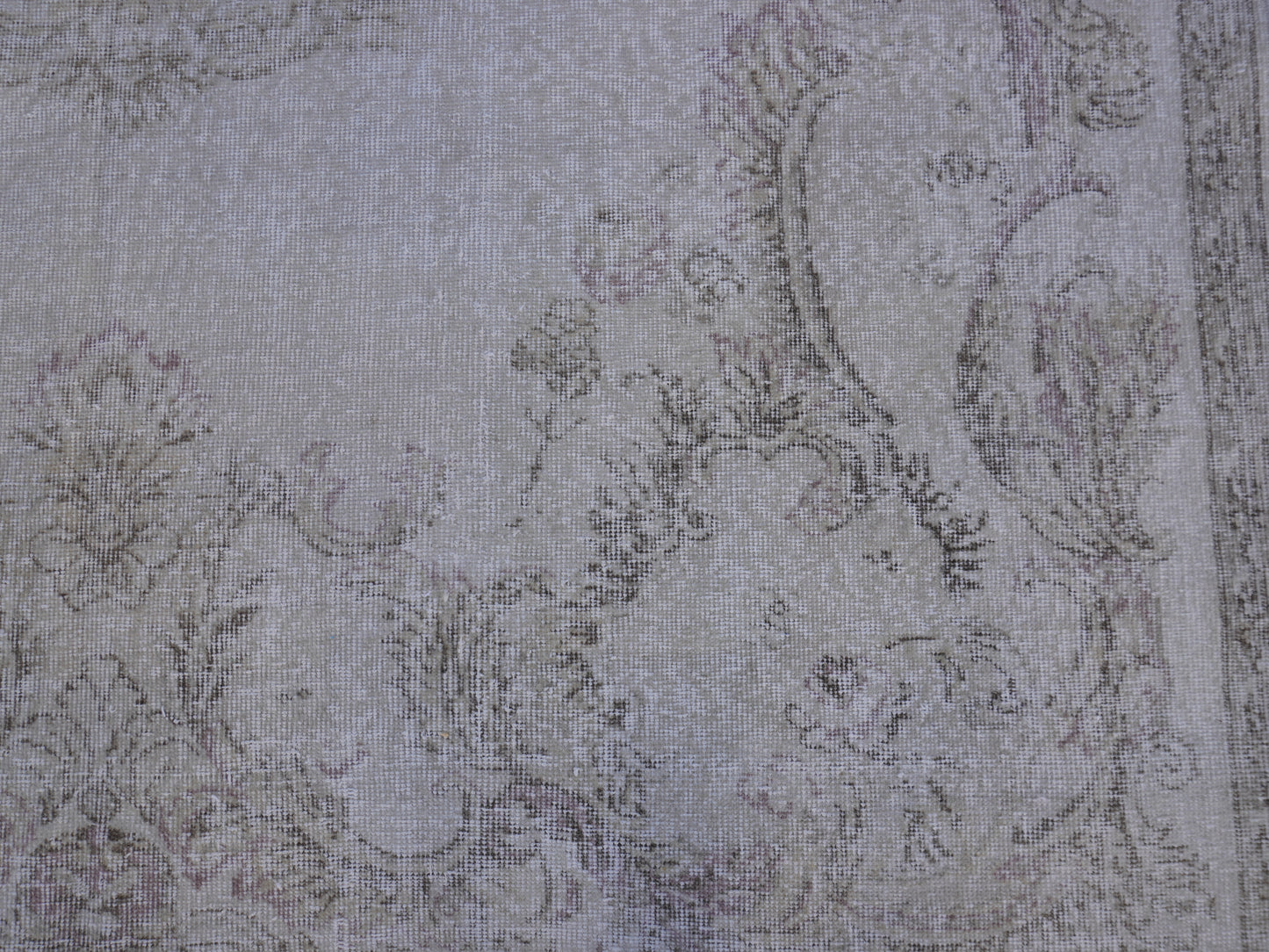 Wool Turkish Rug 7x10 ft - skuf304