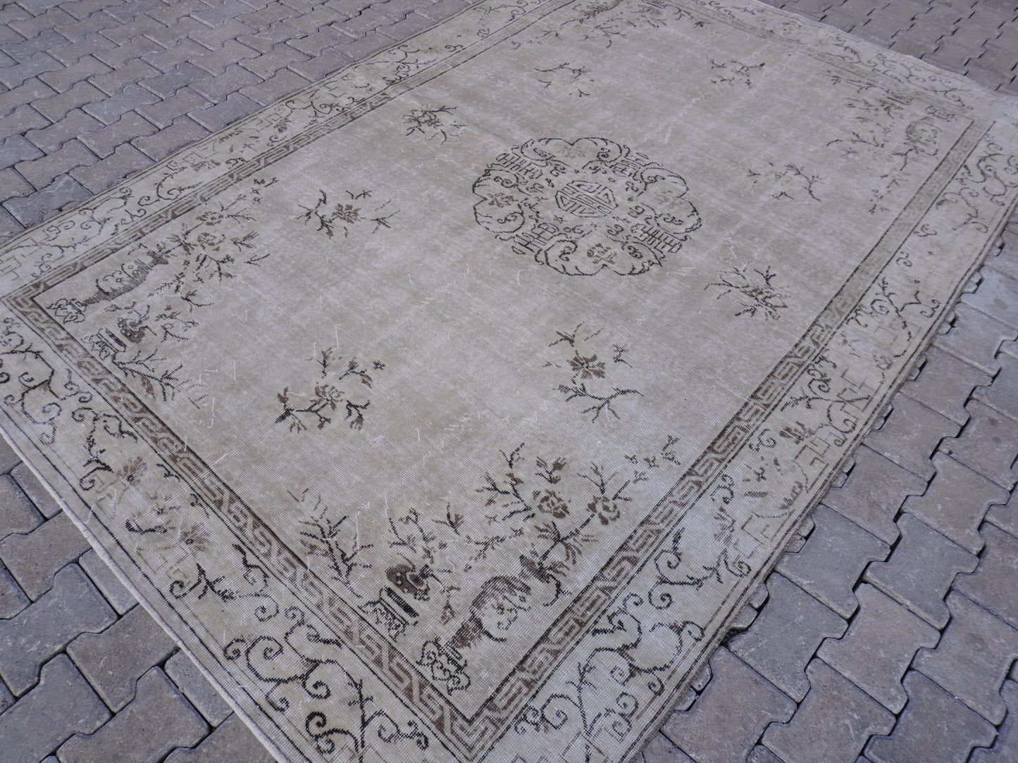 Turkish Vintage Rug 7x10ft- skuf111
