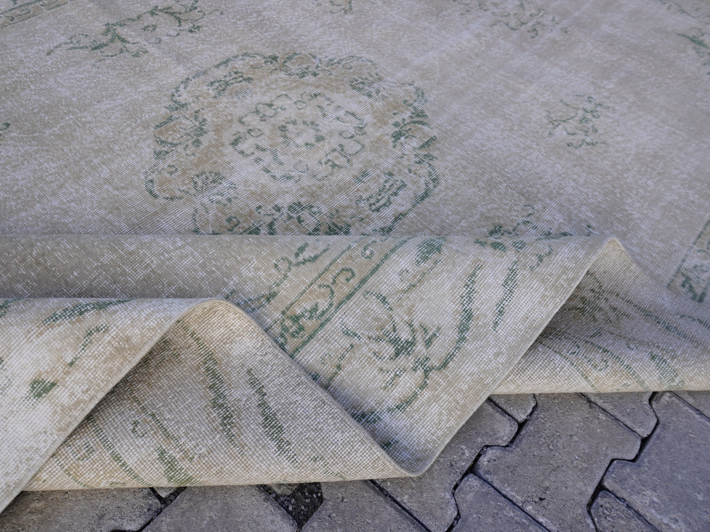 Vintage Neutral Rug 7x10 ft - skuf52