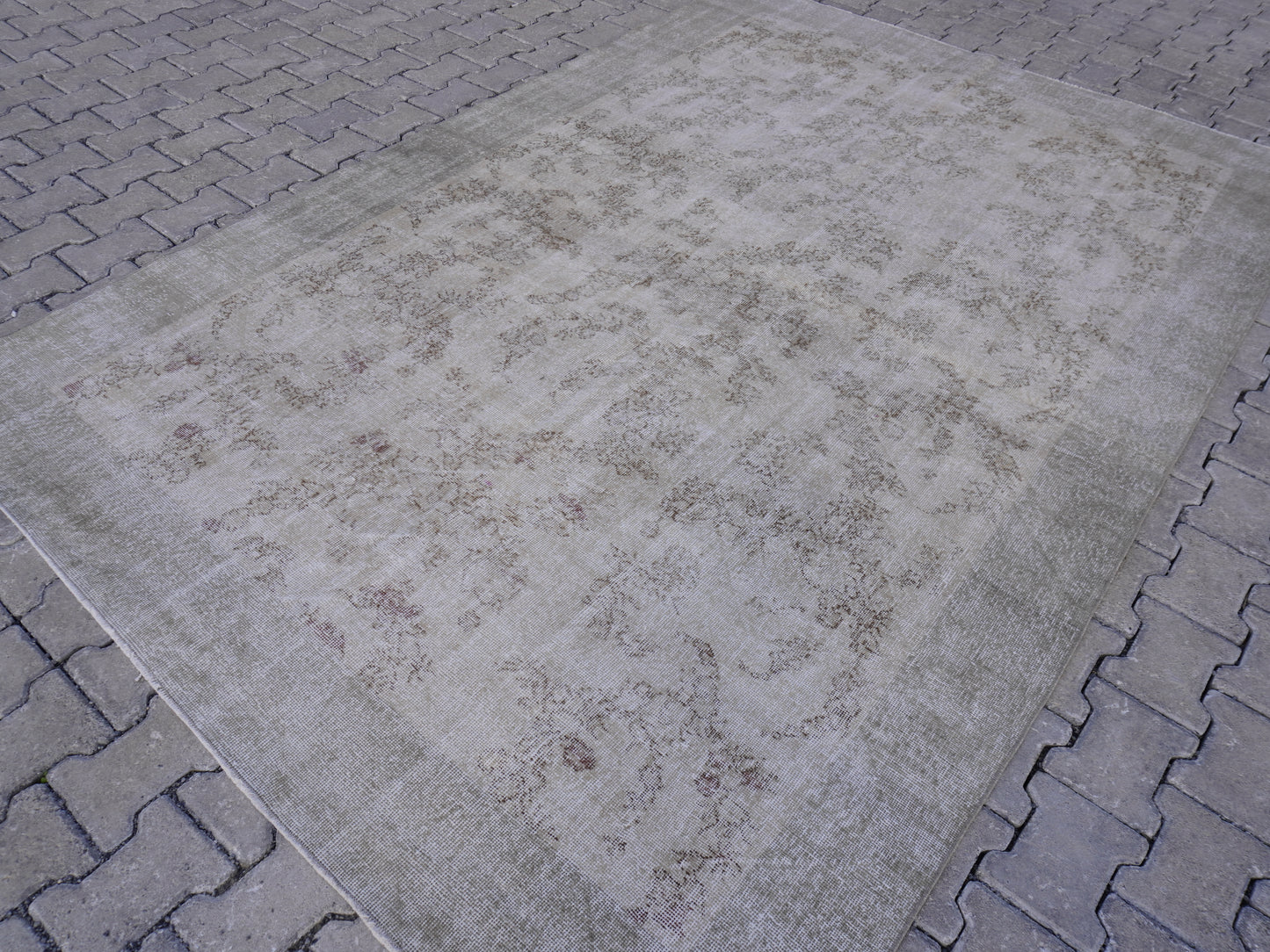 Turkish Vintage Rug 6x9 ft - skuf192