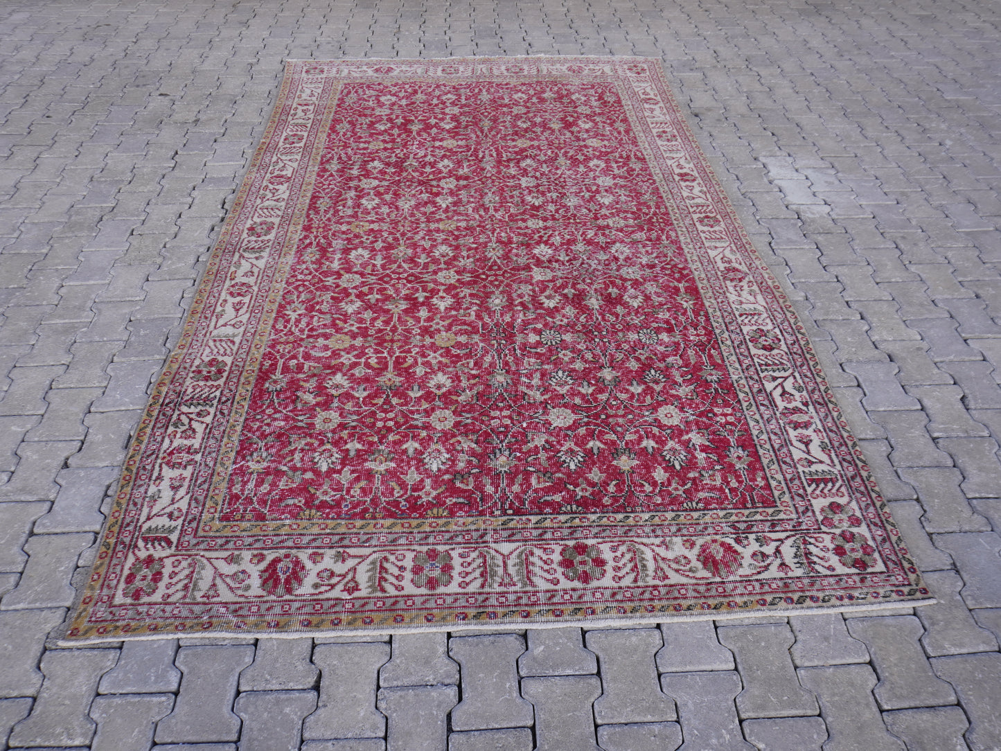 Vintage Wool Turkish Rug 6x11 ft - skuf44