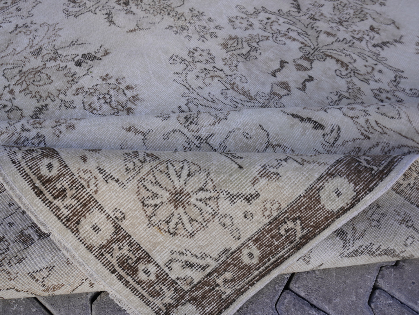 Vintage Wool Rug 7x10 ft - skuf201