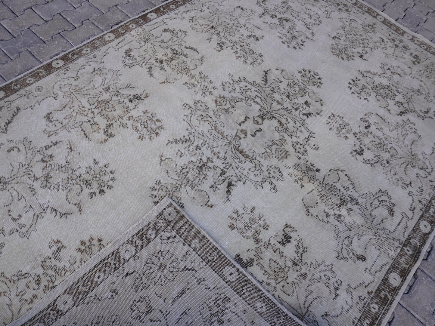 Vintage Wool Rug 7x10 ft - skuf201