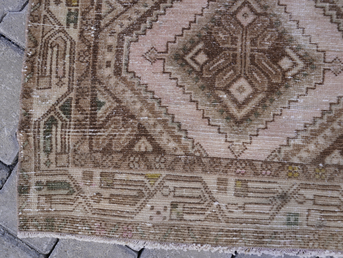 Persian Runner Rug 2x9 ft - sku1590