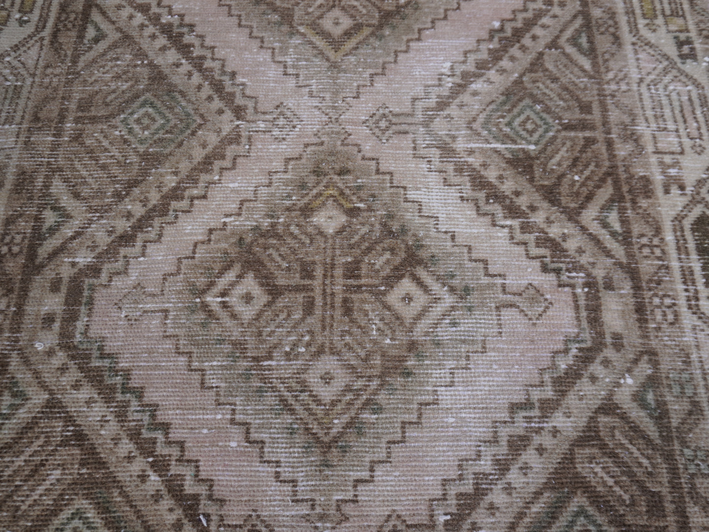 Persian Runner Rug 2x9 ft - sku1590