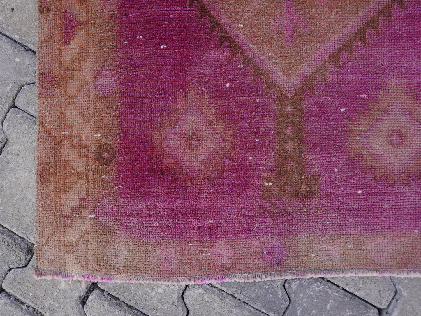 Persian Runner Rug Pink 3x12 ft - sku1588