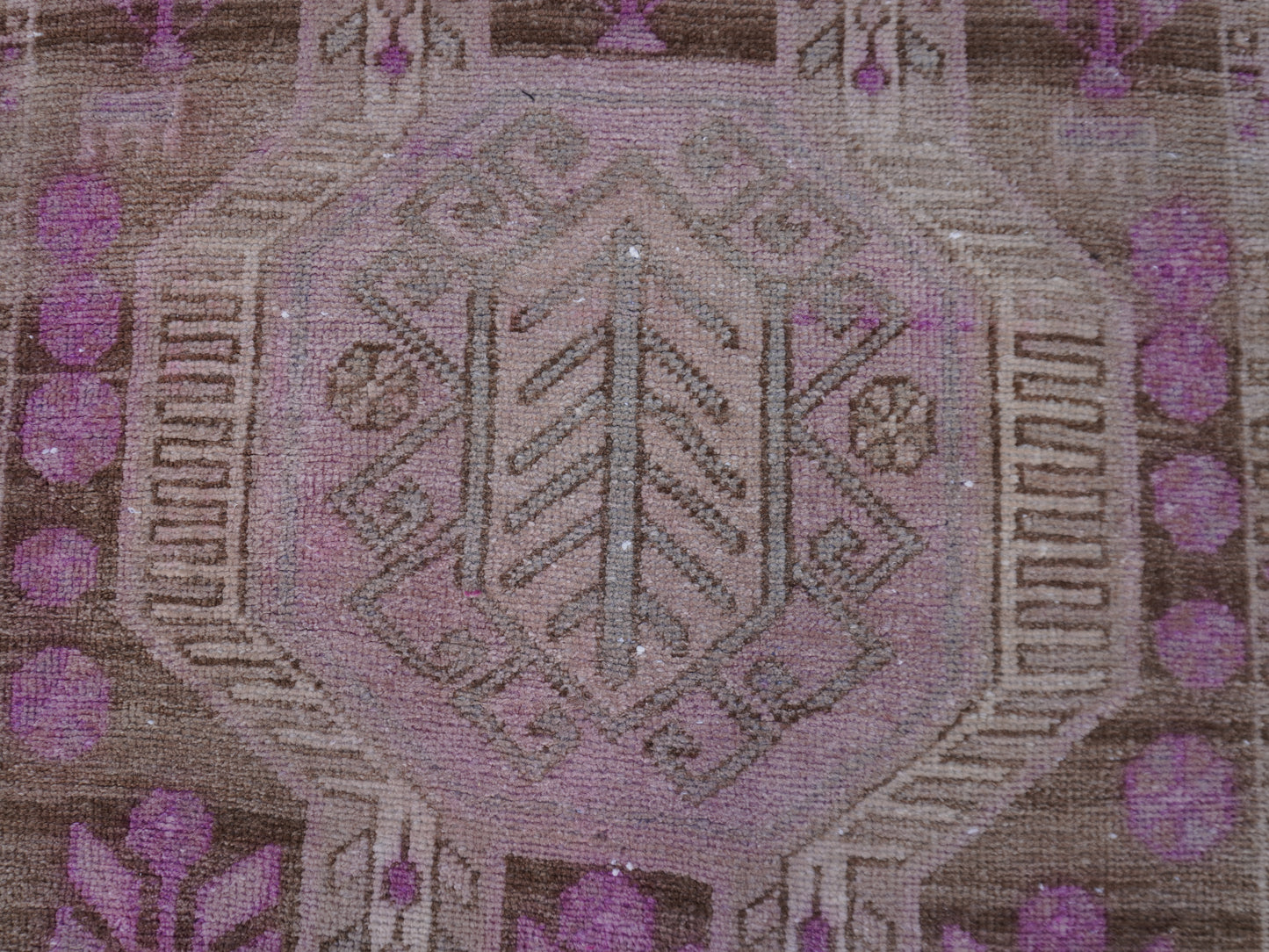 Persian Runner Rug Pink 3x11 Ft - sku1587