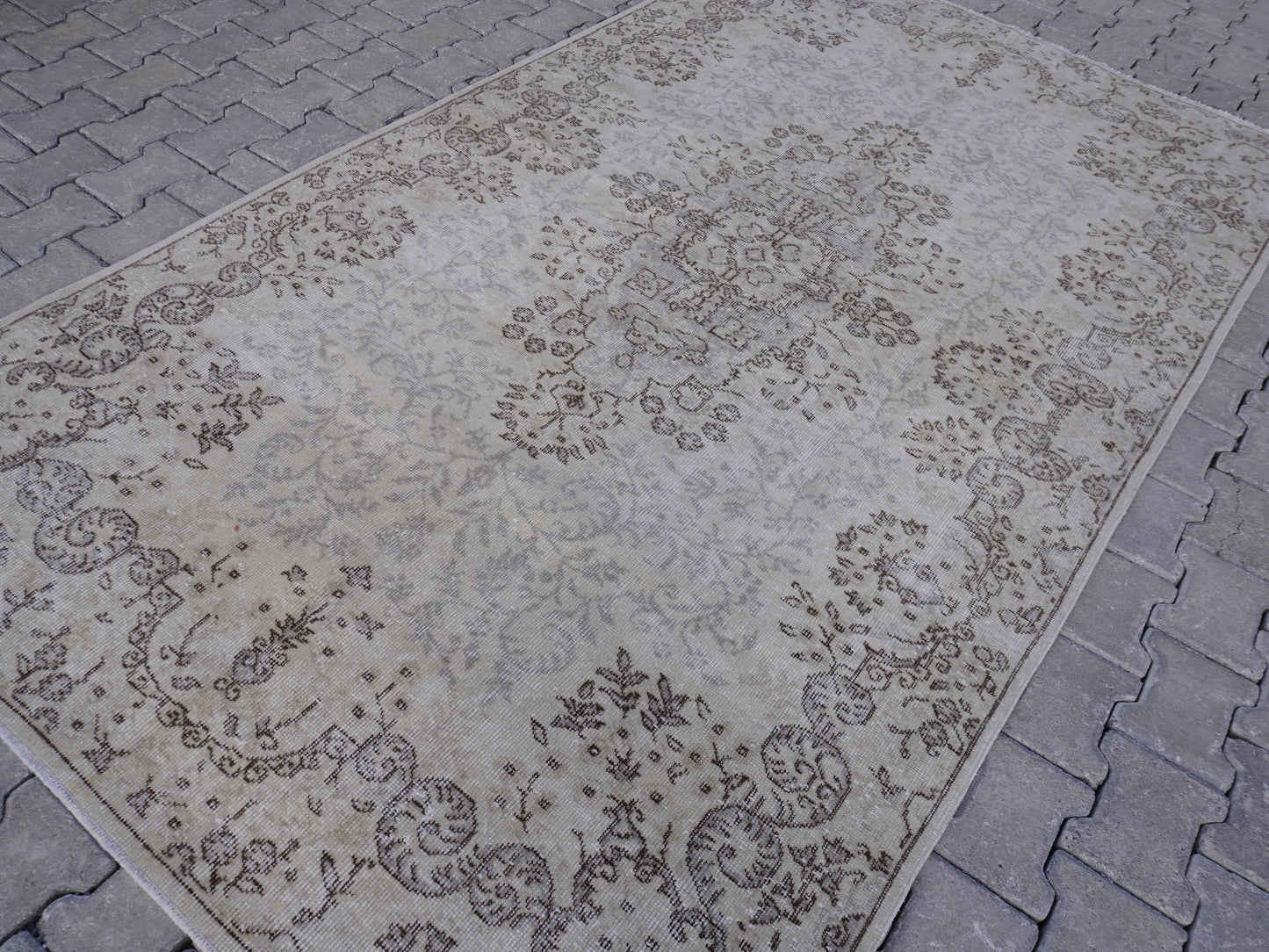 Wool Turkish Vintage Rug 5x9 ft - skuf55