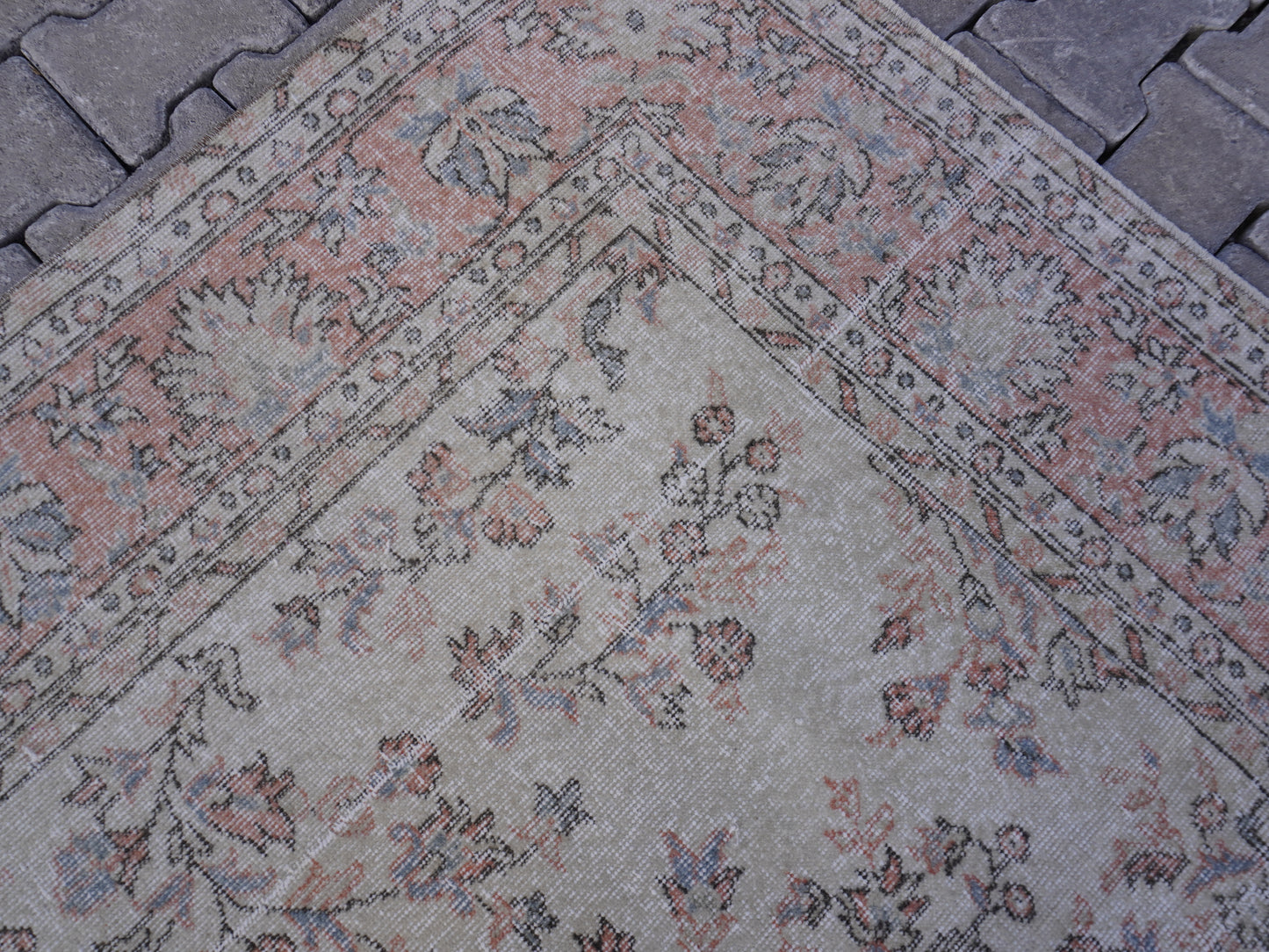 Turkish Vintage Rug 6x9 ft - skuf199