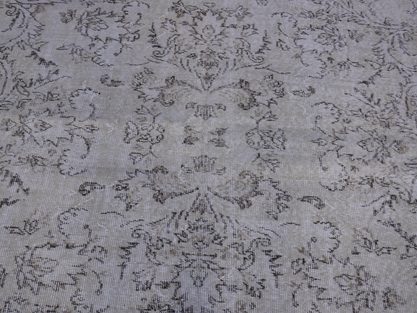 Vintage Turkish Rug 6x10 ft - skuf51