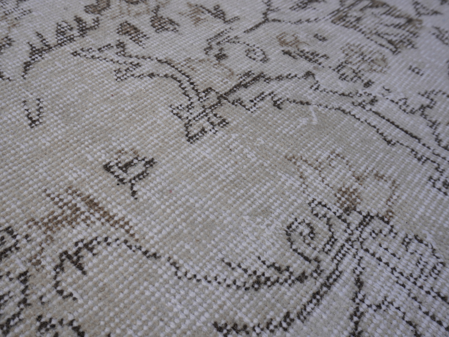 Vintage Turkish Rug 6x10 ft - skuf51