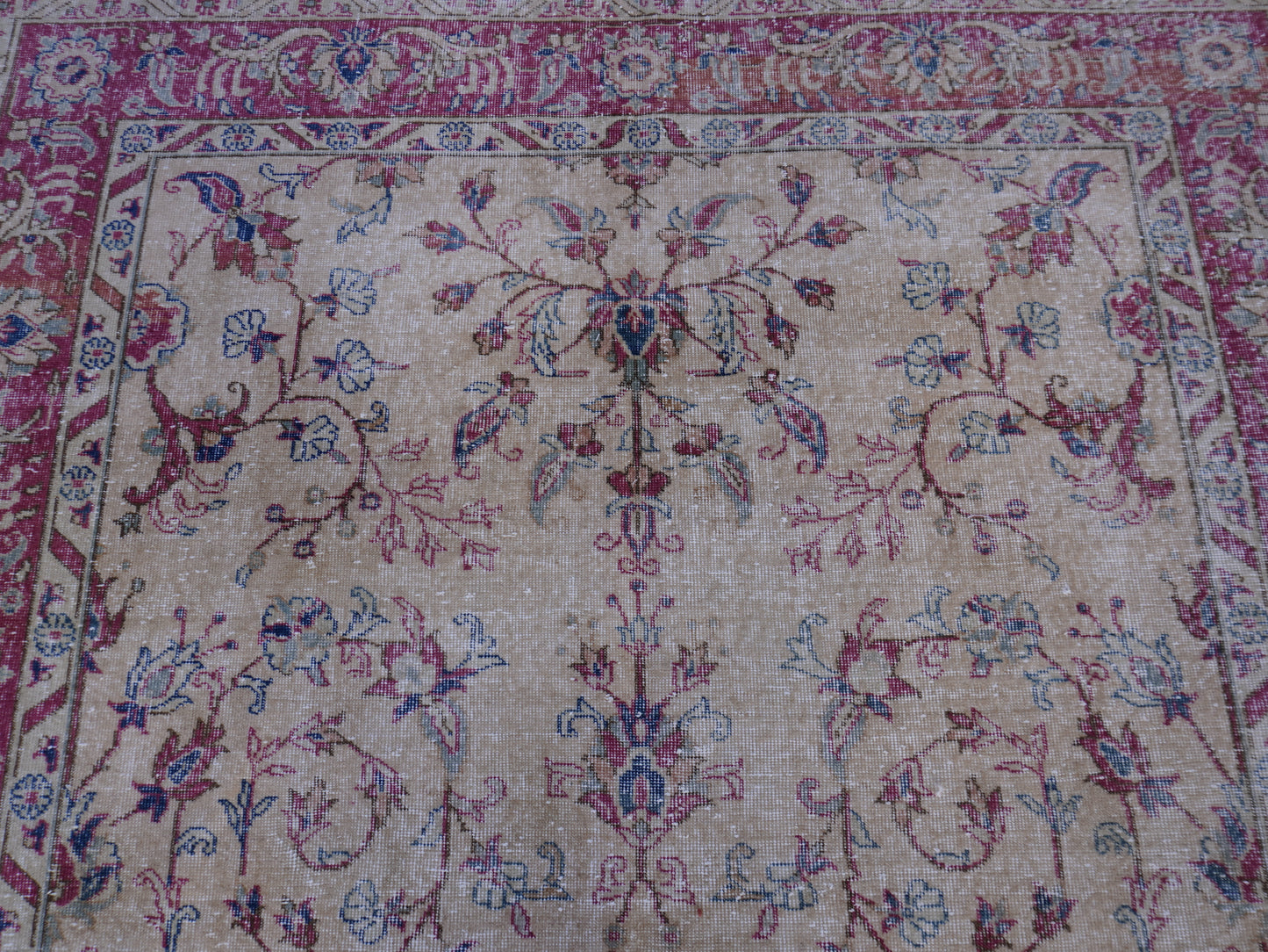 Vinatge Hand Knotted Rug 6x9 ft - skuf45