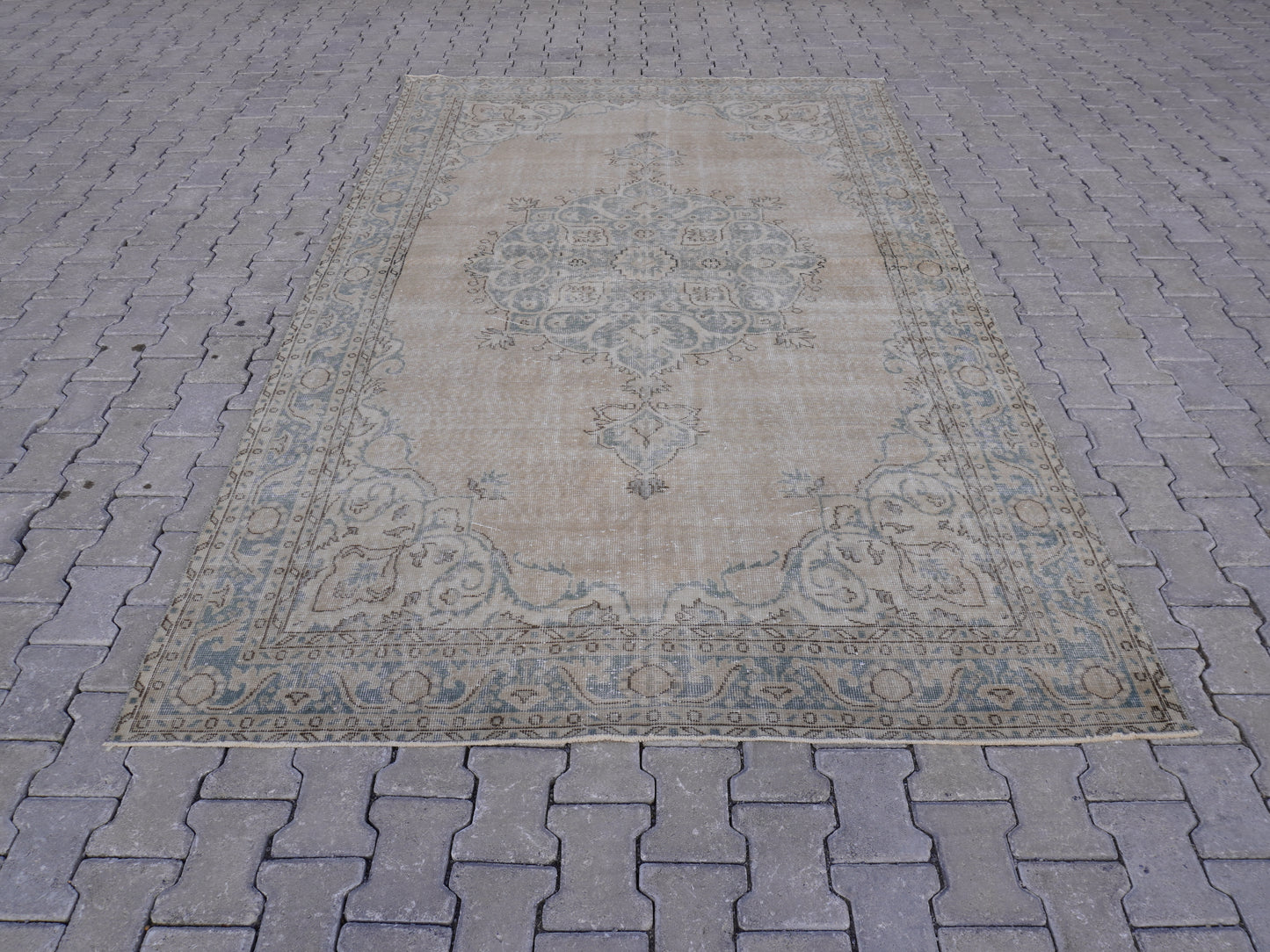 Turkish Wool Neutral Rug 6x10 ft - skuf69