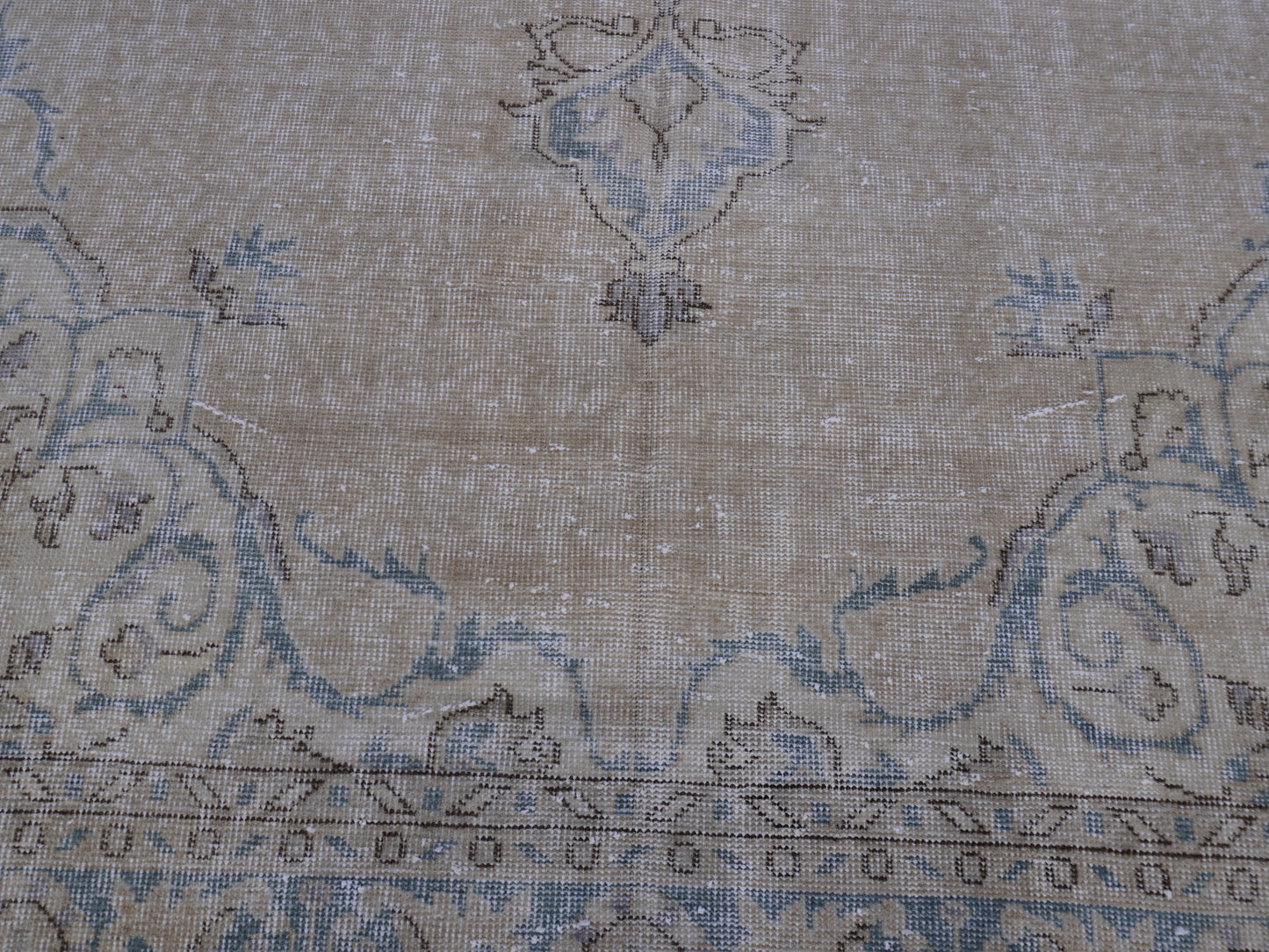 Turkish Wool Neutral Rug 6x10 ft - skuf69